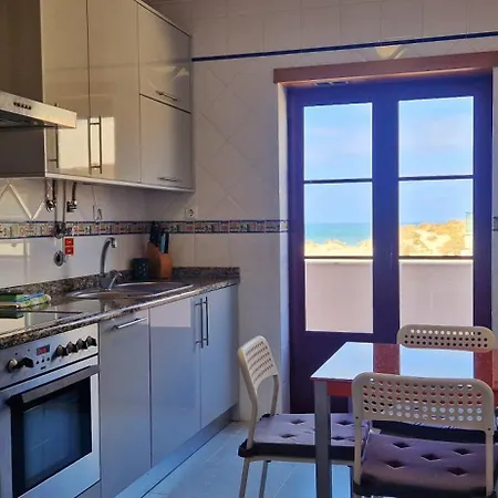 Baleal Holidays - Beach Front Appartement *