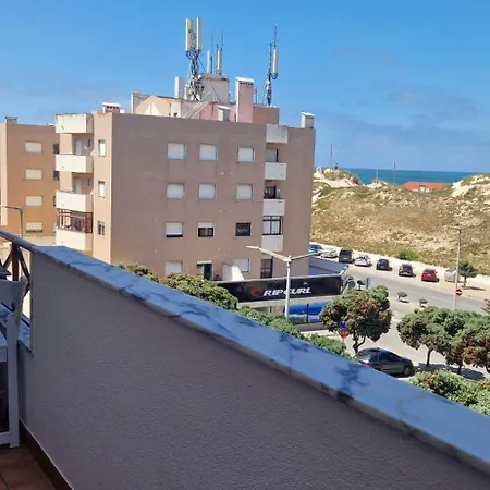 Baleal Holidays - Beach Front Peniche