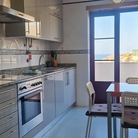 Baleal Holidays - Beach Front * Peniche