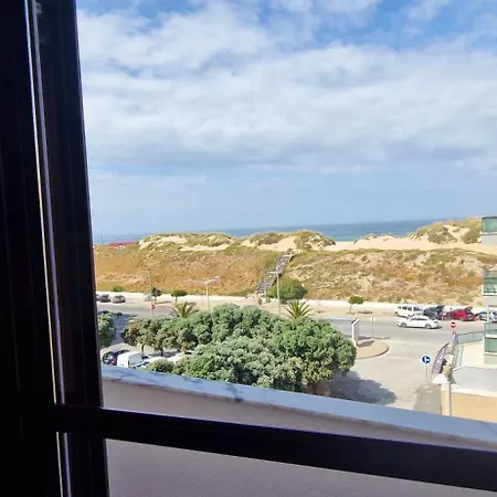 Baleal Holidays - Beach Front *